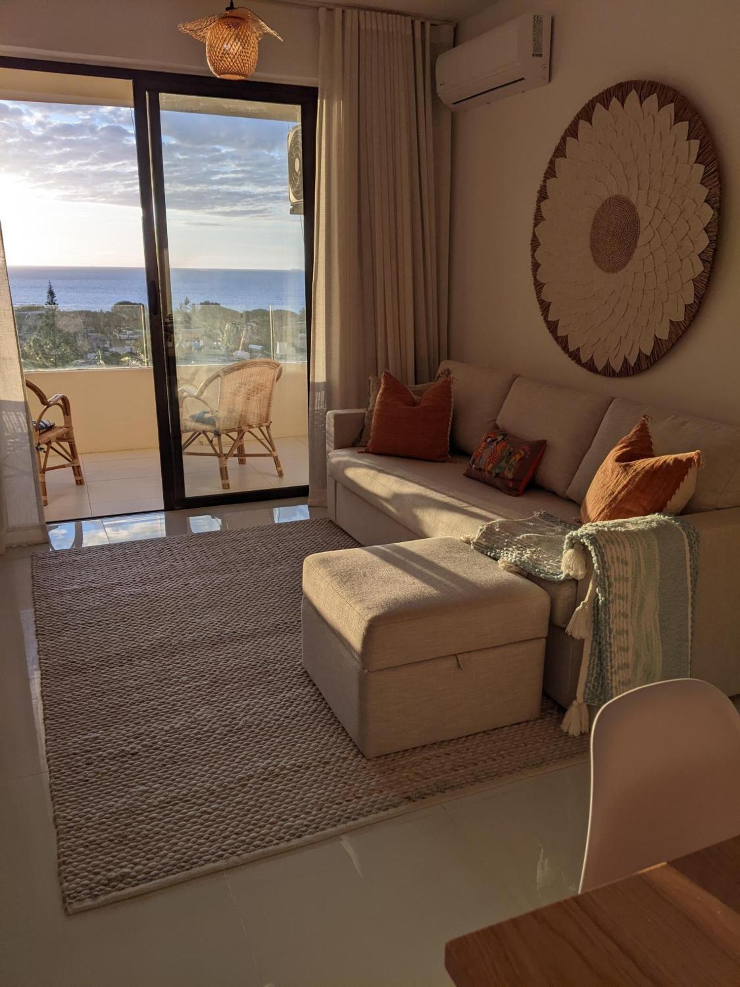 Seaview Serenity Apartment Flic-en-Flacq 外观 照片